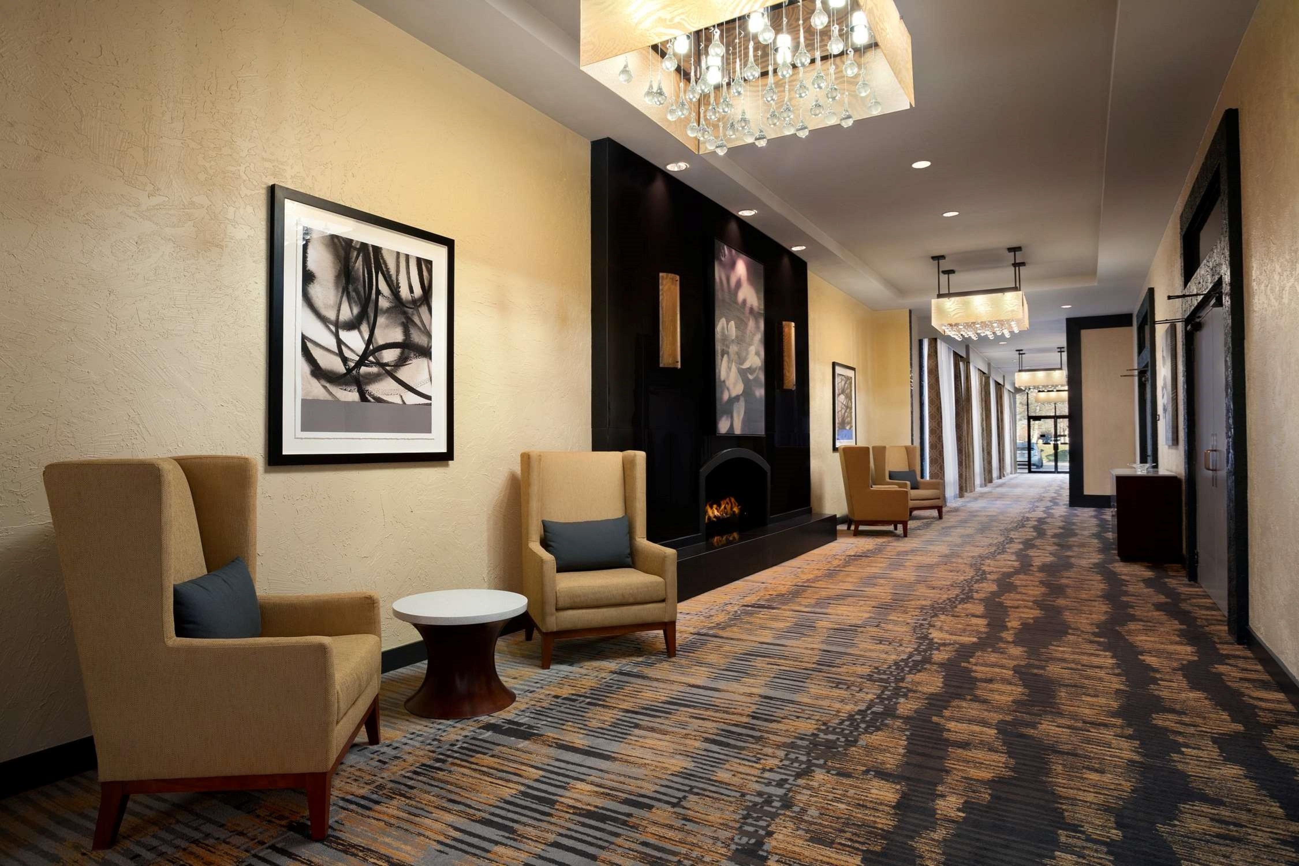 Doubletree By Hilton Hotel Salt Lake City Airport Eksteriør billede