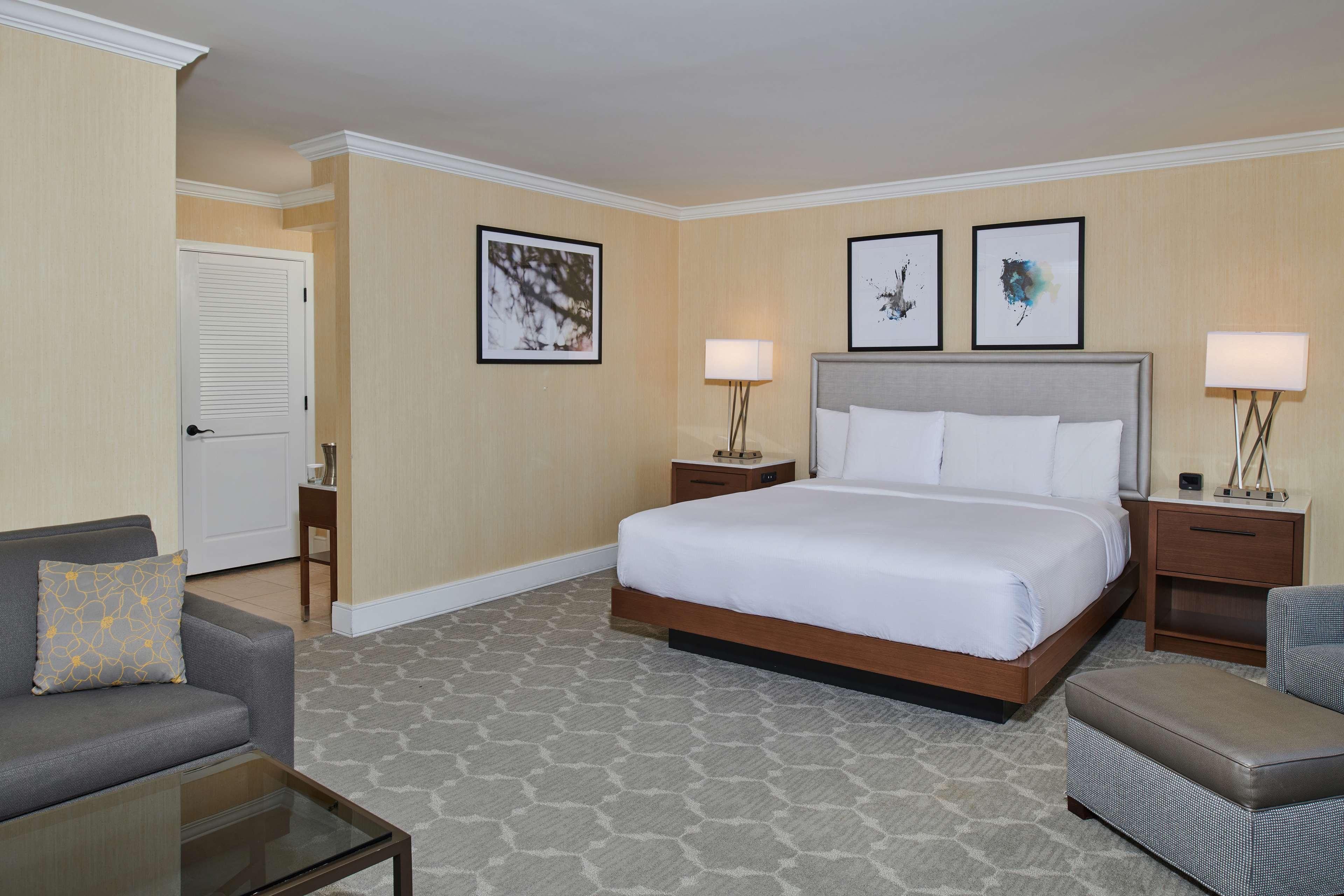Doubletree By Hilton Hotel Salt Lake City Airport Eksteriør billede